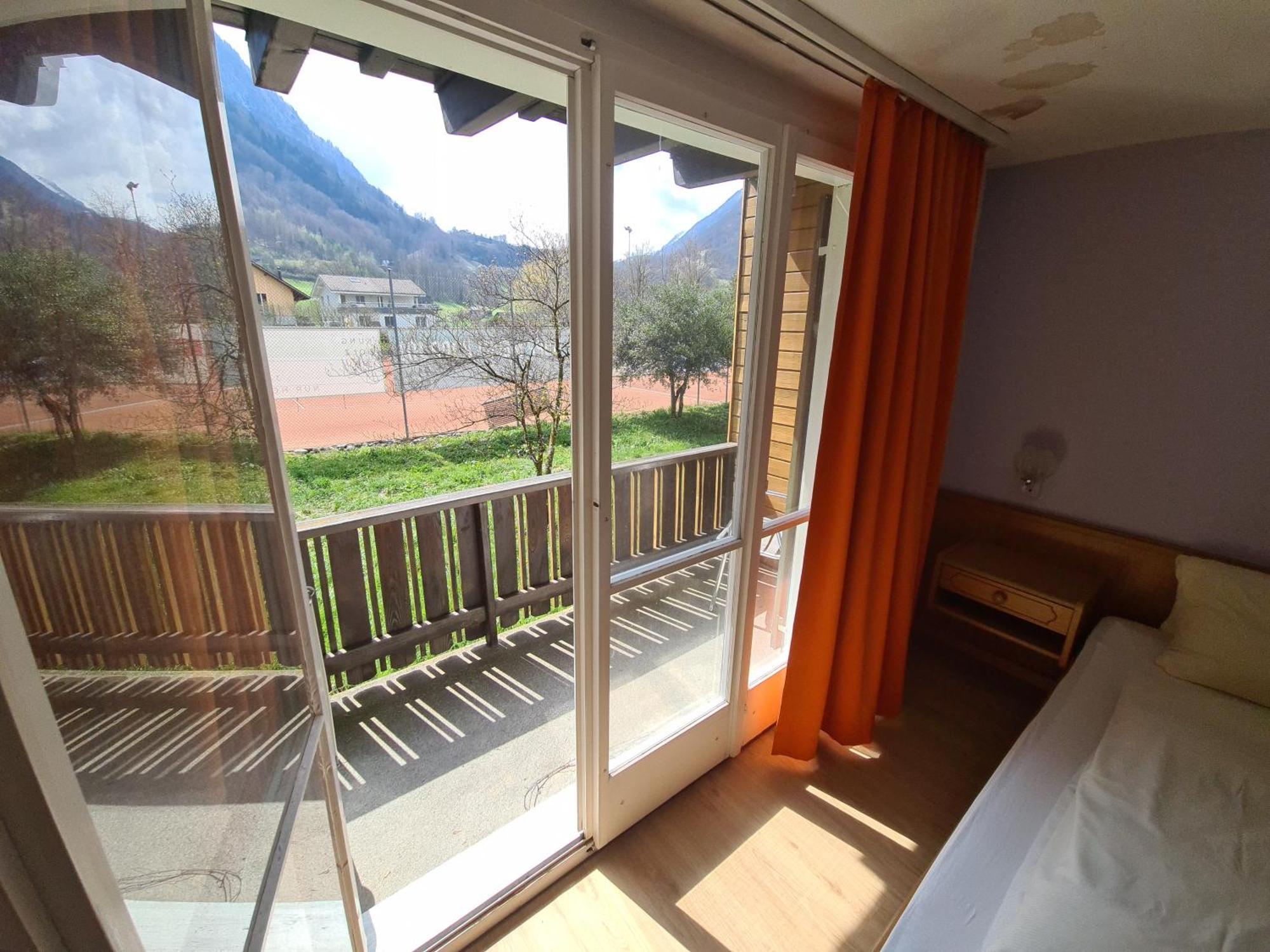 Hotel Krone - Giswil Esterno foto